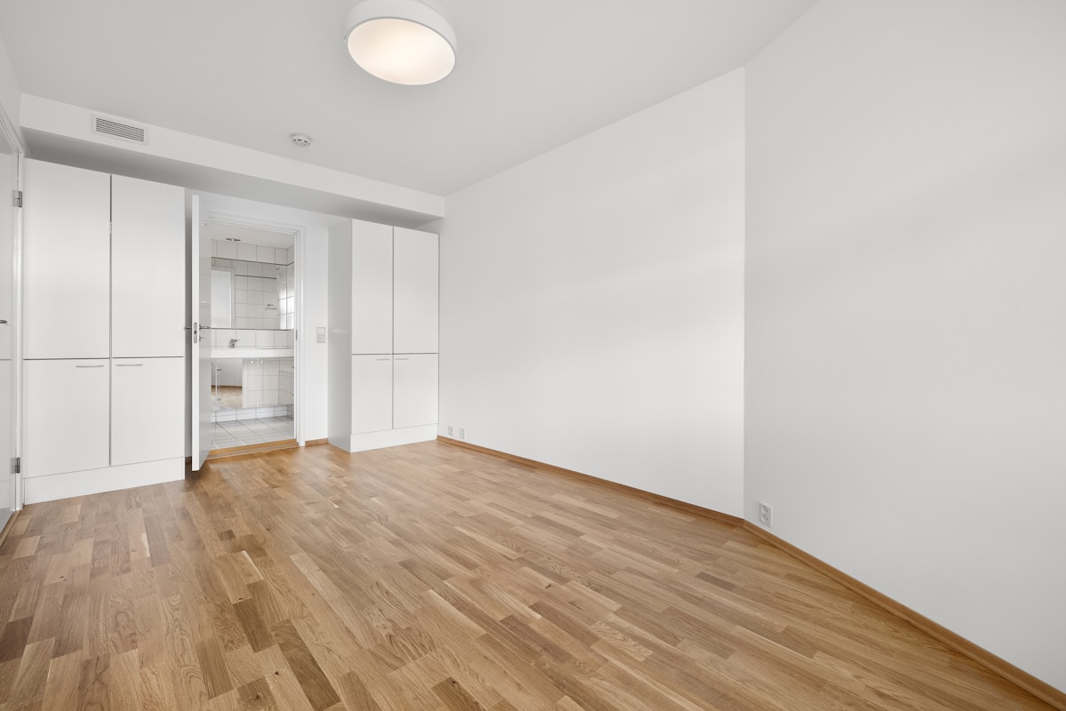Neuer Designboden in Hamburger Wohnung verlegt
